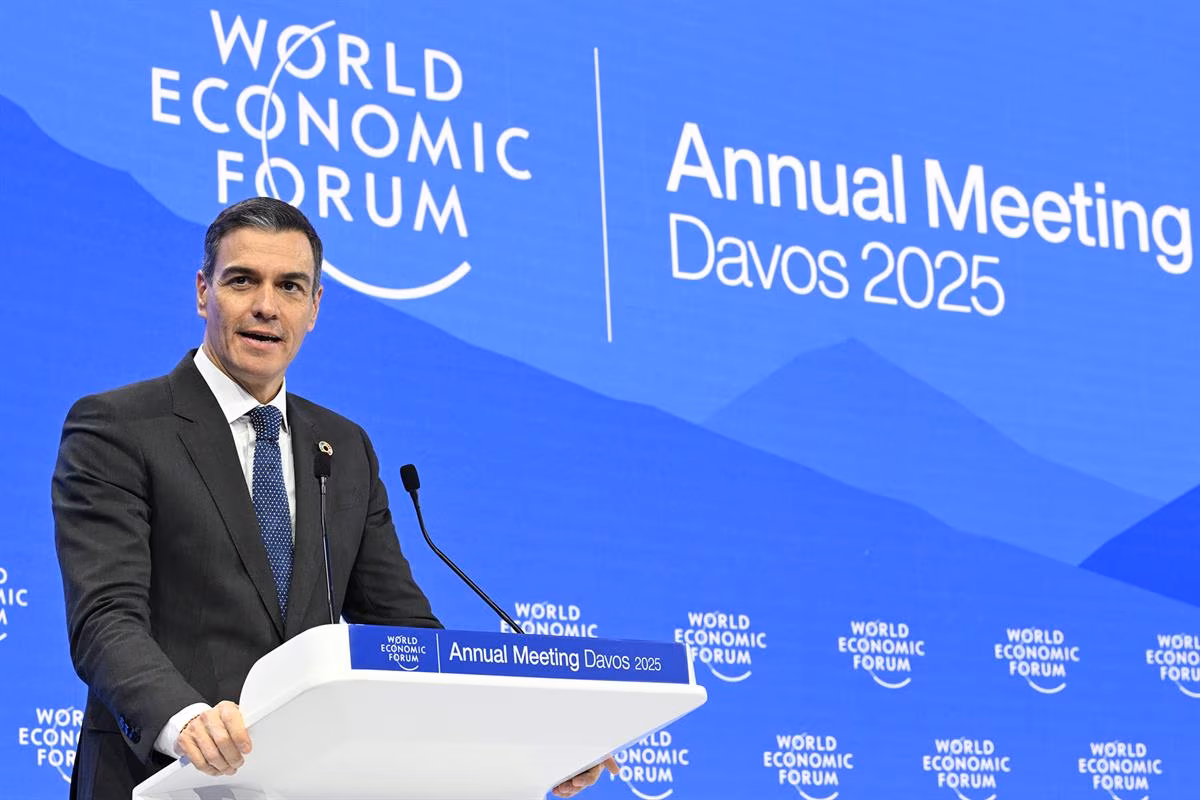 El presidente del Gobierno, Pedro Sánchez, durante su intervención en el Foro Económico Mundial. Fuente: Pool Moncloa/Borja Puig de la Bellacasa