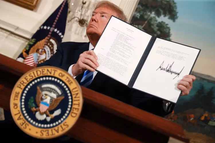 Donald Trump retiró a Estados Unidos del acuerdo nuclear con Irán en mayo de 2018.