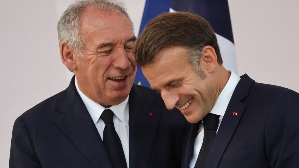 Macron con Bayrou