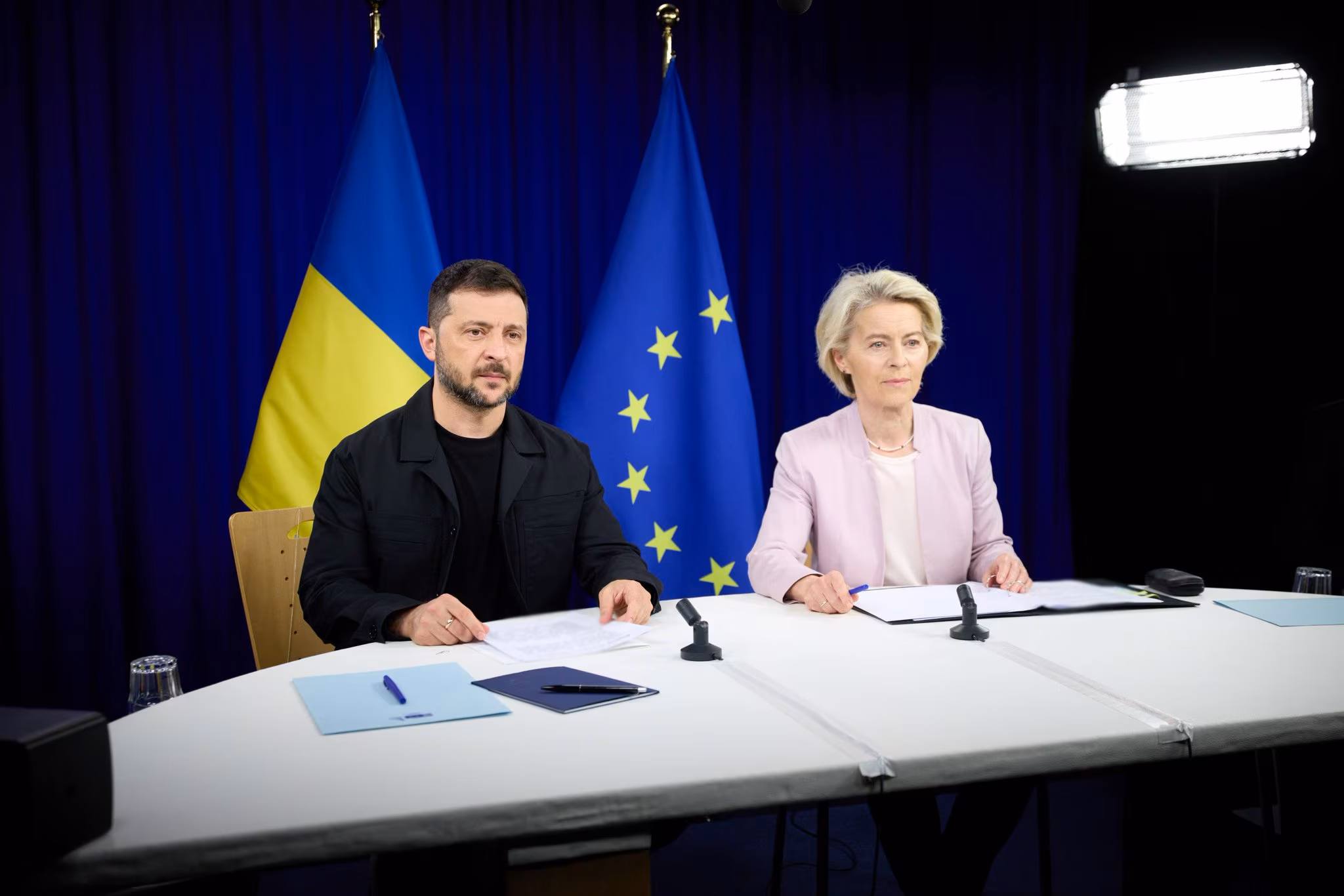 Zelenski con Ursula von der Leyen