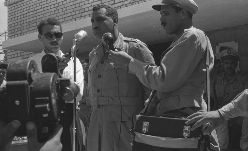 Gamal Abdel Nasser dando un discurso en la inauguración del canal de Suez, 1955. Autor: Zdravko Pečar