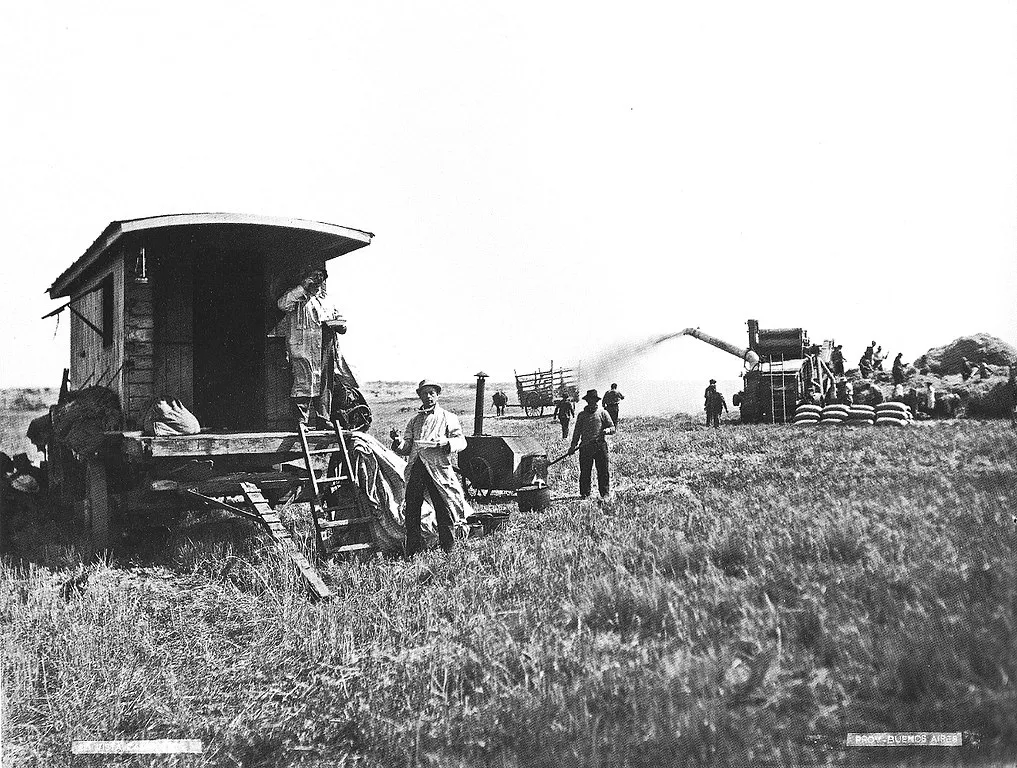 Vista campestre. Cosecha de trigo en la provincia de Buenos Aires. Fuente: H.G.Olds, fotografías 1900-1943 Un norteamericano retrata la Argentina