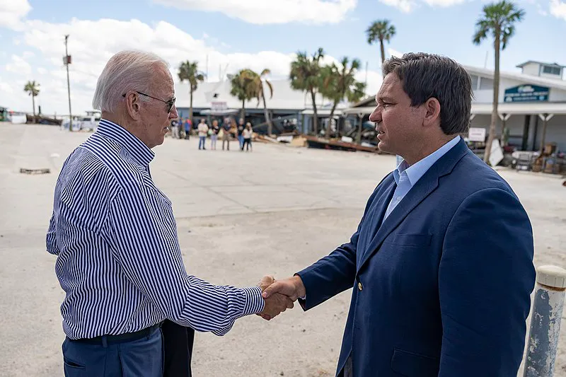 DeSantis y Joe Biden.jpg