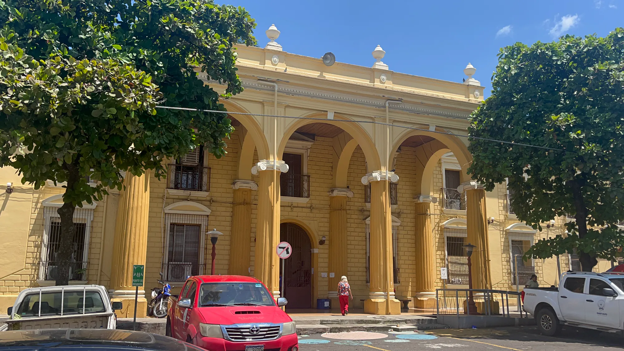 Palacio Municipal Pistola.JPG
