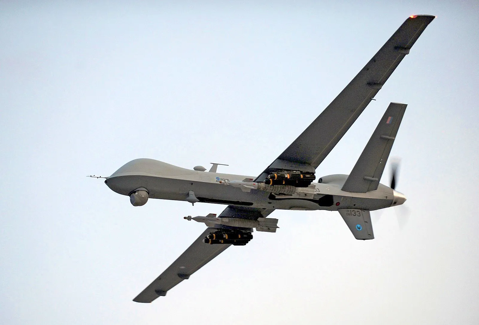Un dron militar MQ-9A Reaper británico operando sobre Afganistán en 2009.. Fuente: POA(Phot) Tam McDonald/MOD