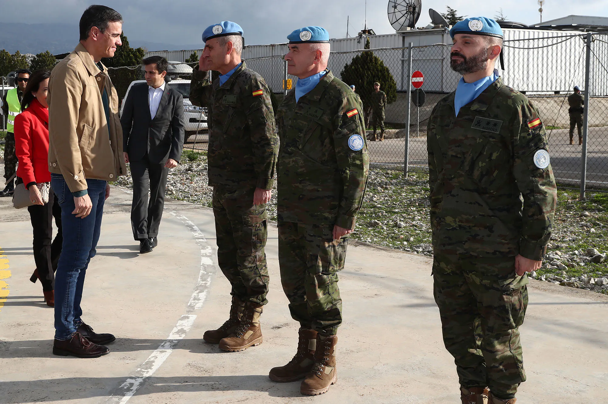 El presidente del Gobierno, Pedro Sánchez, durante su visita al contingente español en la Base Miguel de Cervantes. Fuente: La Moncloa