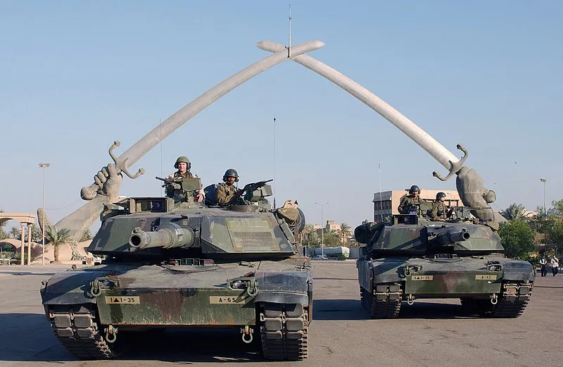 UStanks_baghdad_2003.JPEG